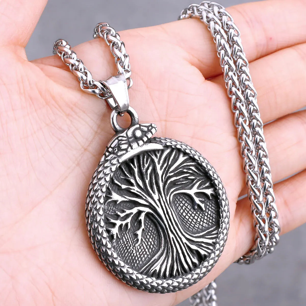 Nordic Vikings Tree of Life Odin Necklace Various Men Celtic Amulet Pendant Stainless Steel Vintage Charm Punk Jewelry Wholesale