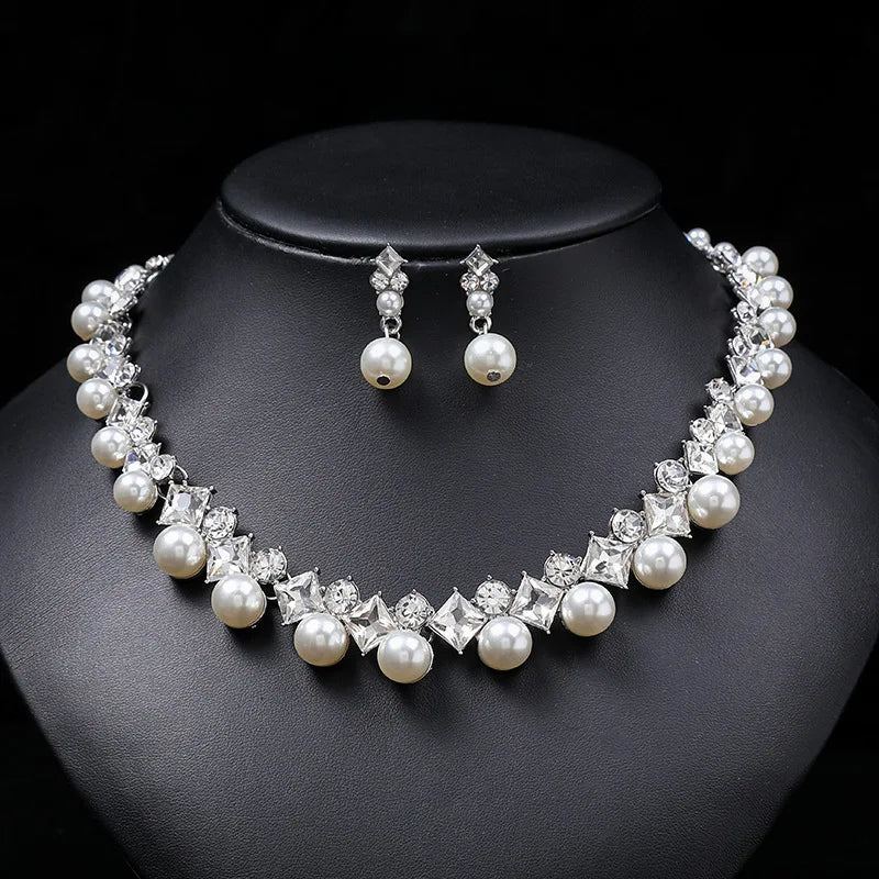 Elegant Pearl & Gemstone Necklace Set